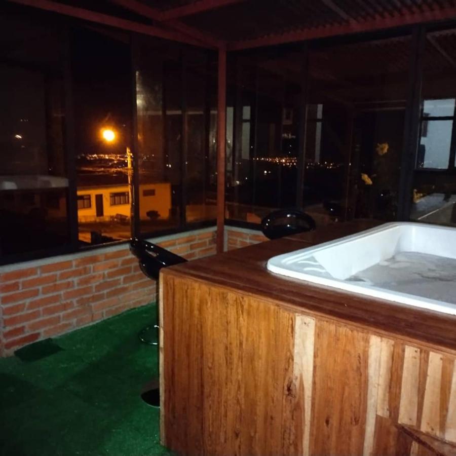 Hostal Spa Casa De Piedra Con Jacuzzi ซานตาโรซา เดกาบัล ภายนอก รูปภาพ