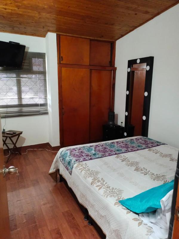 Hostal Spa Casa De Piedra Con Jacuzzi ซานตาโรซา เดกาบัล ภายนอก รูปภาพ