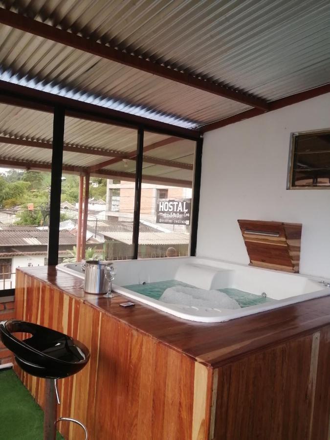 Hostal Spa Casa De Piedra Con Jacuzzi ซานตาโรซา เดกาบัล ภายนอก รูปภาพ